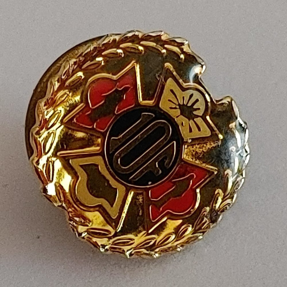 International Order of Foresters Pin Small  Gold tone